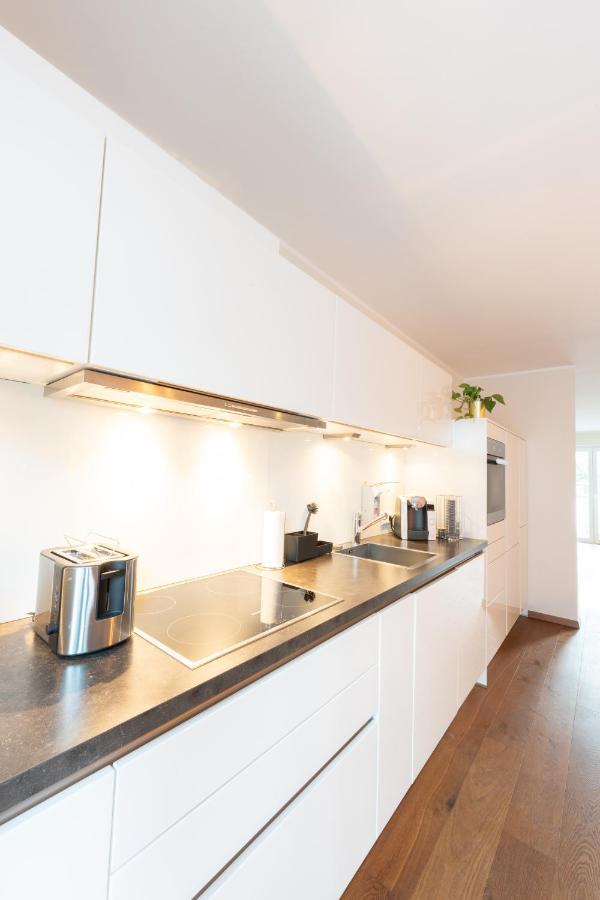 -Zentrale Wohnung-Balkon-Desingerkueche- Bielefeld Exterior foto